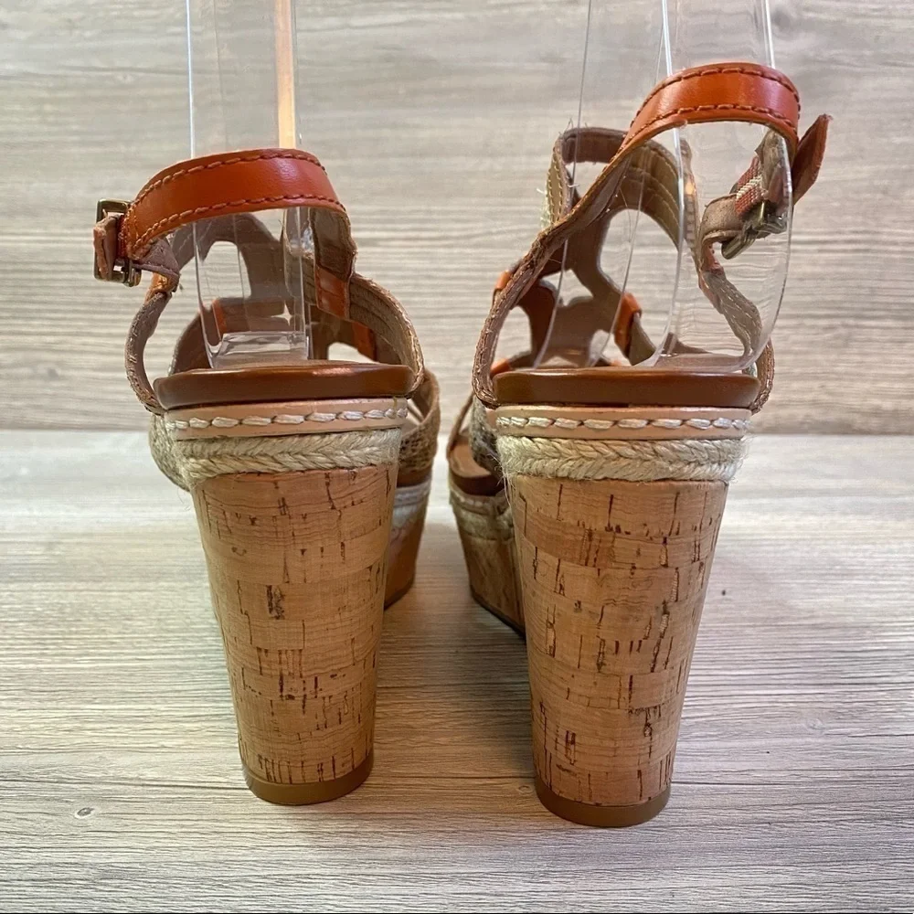 Strappy leather wedge cork sandals Lucky brand Keena with adjustable buckle EUC